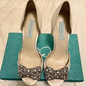 Beautiful Betsy Johnson Blue gown wedding shoes